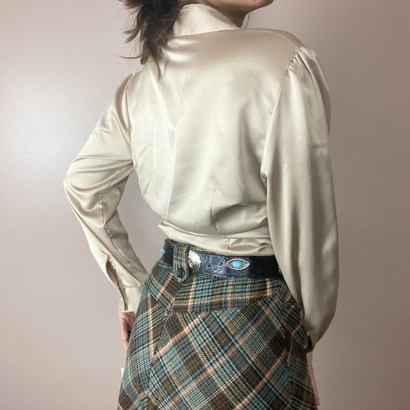 Champagne Silk Satin Long Sleeve - Picture 3 of 4